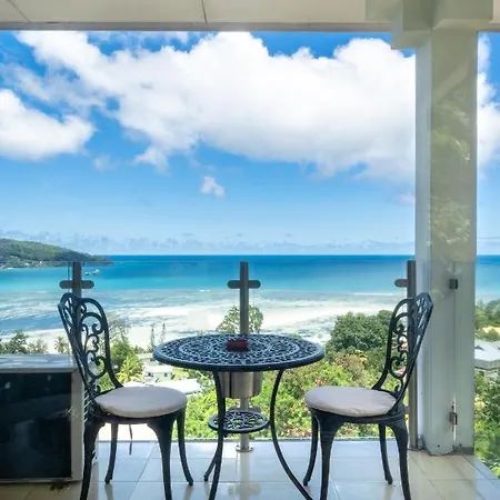 Апартаменты Sunset View Self Catering